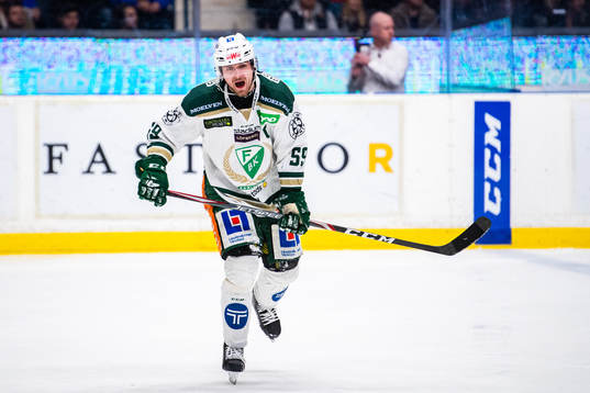 Färjestads Linus Johansson reagerar