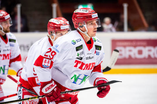 Timrås Morten Madsen jublar