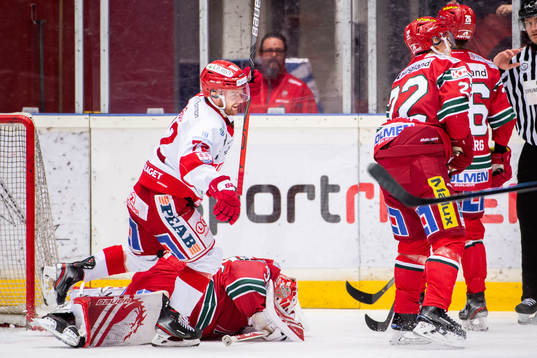 Timrås Sebastian Ohlsson jublar