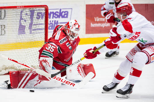 Modos målvakt Patrik Bartosak