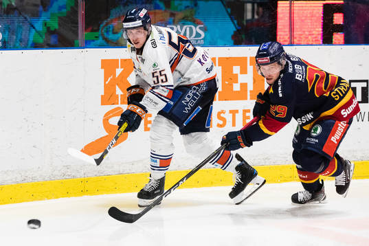Växjös Miika Koivisto och Djurgårdens Sebastian