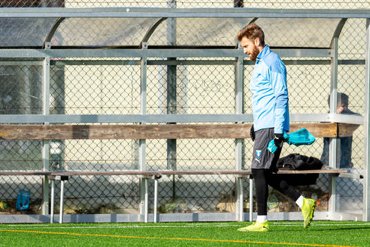 Malmö FFs Rasmus Bengtsson deppar