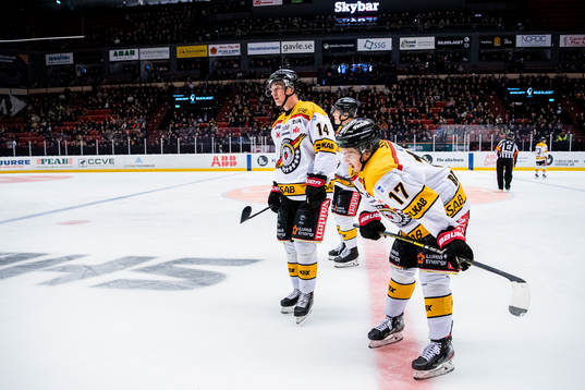 Luleås Jonas Berglund och Isac Brännström deppar