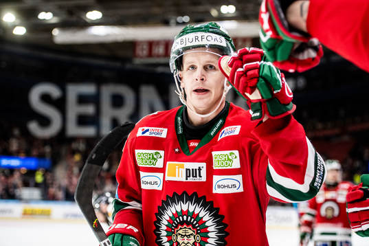 Frölundas Max Friberg jublar