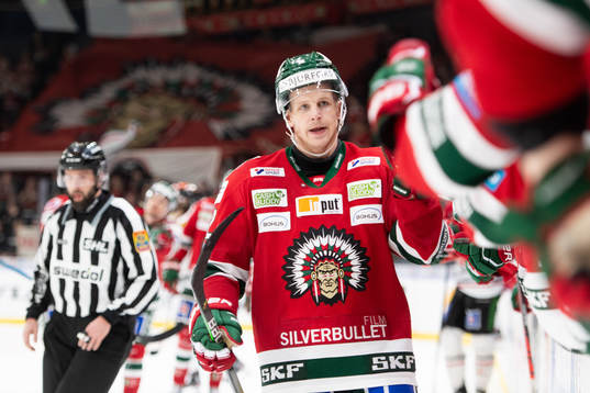 Frölundas Max Friberg jublar