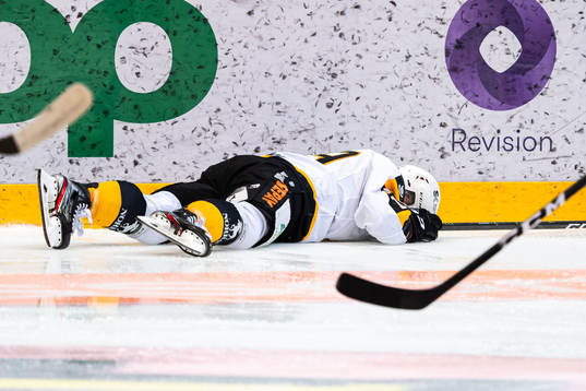 Skellefteås Tuomas Kiiskinen har ont