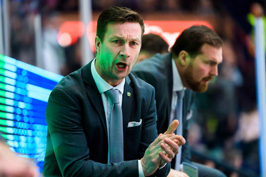 Färjestads huvudtränare Johan Pennerborn