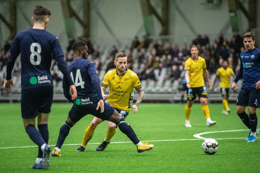 Elfsborgs Rasmus Alm och Helsingborgs Mohammed Abubakari