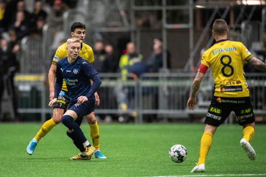 Helsingborgs Daniel Hafsteinsson och Elfsborgs Deniz Hümmet