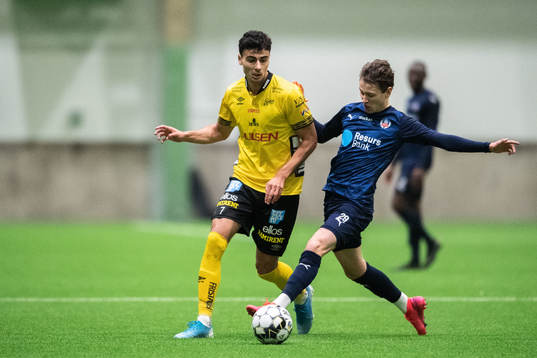 Elfsborgs Deniz Hümmet och Helsingborgs Alex Timossi