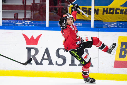 Malmö Redhawks Johan Olofsson jublar