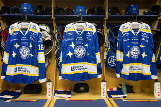 Leksands omklädningsrum redo innan ishockeymatchen i SHL