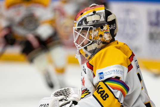 Luleås målvakt Joel Lassinantti innan ishockeymatchen i