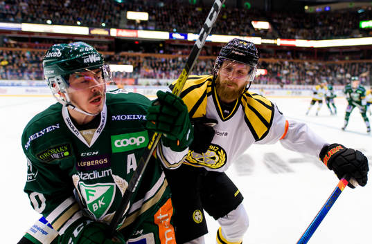 Färjestads Sebastian Erixon och Brynäs Joachim Rohdin