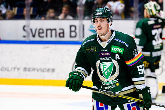 Färjestads Sebastian Erixon deppar