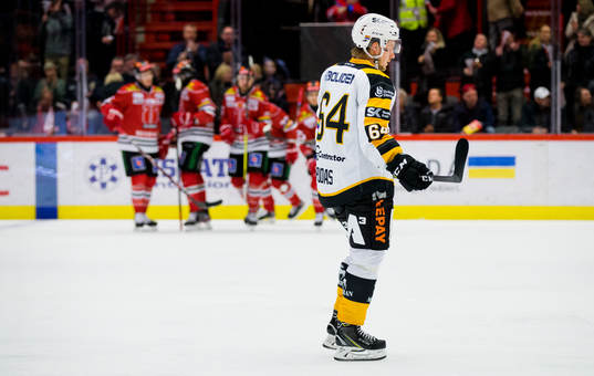 Skellefteås Jonathan Pudas deppar vid 1-0 till örebro