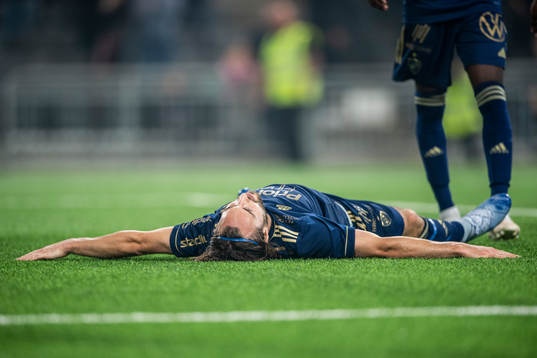 Djurgårdens Kevin Walker deppar