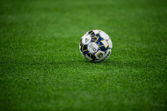 Den Allsvenska matchbollen