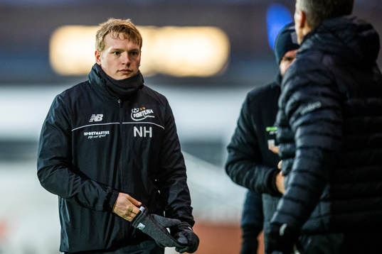 Fortuna Hjørrings tränare Niklas Hougaard Hansen