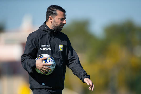 IFK Göteborgs tränare Poya Asbaghi