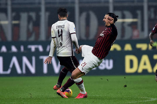 Zlatan Ibrahimovic of Milan against Lyanco Evangelista