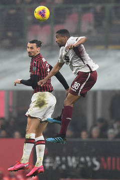 Zlatan Ibrahimovic of Milan against Lyanco Evangelista