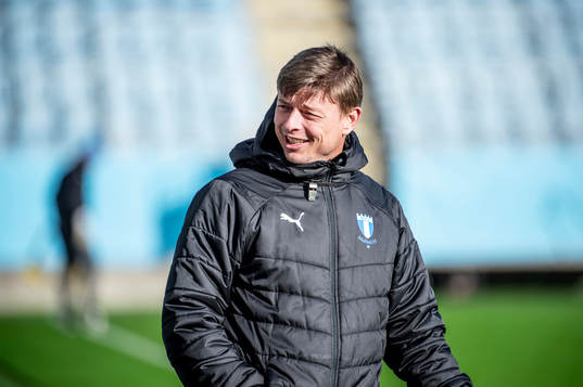 Tränare Jon Dahl Tomasson