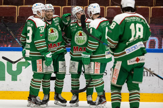 Rögles Ted Brithén jublar