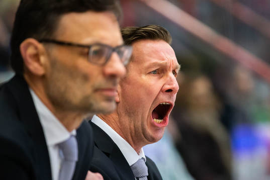 Färjestads huvudtränare Johan Pennerborn