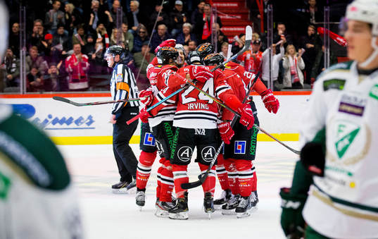 Örebros Joonas Rask jublar vid 1-0