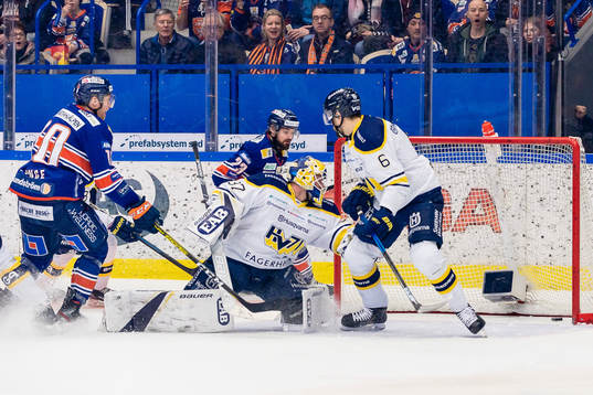 s målvakt Jonas Gunnarsson