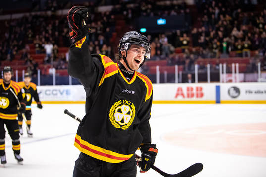 Brynäs Marcus Björk jublar