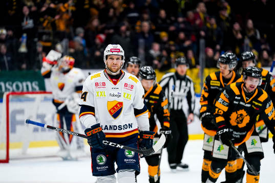 Djurgårdens Tom Wandell deppar