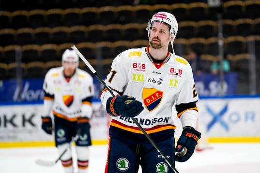 Djurgårdens Patrik Berglund deppar
