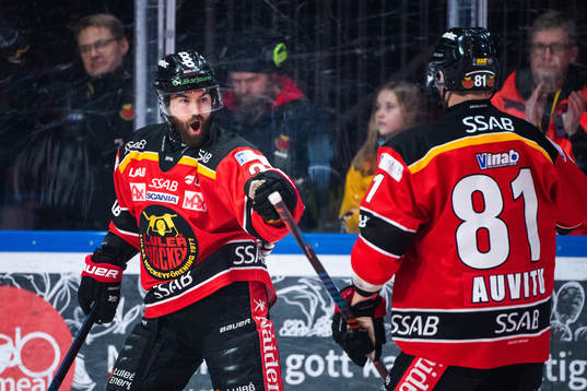 Luleås Jack Connolly jublar