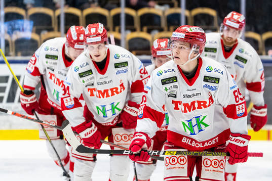 Bläddra bland fler bilder av Ishockey, Hockeyallsvenskan, Västerås - Timrå