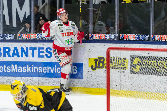 Timrås Filip Westerlund jublar