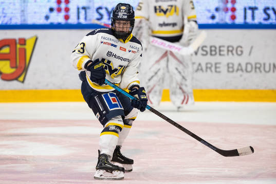 HV71s Sanni Hakala