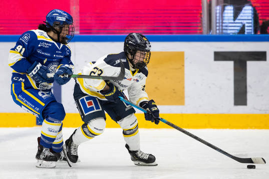 Leksands Brooke Boquist och HV71s Sanni Hakala