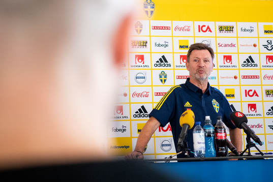 Svenska damlandslagets förbundskapten Peter Gerhardsson
