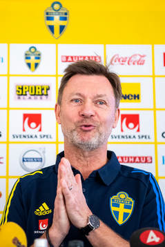 Svenska damlandslagets förbundskapten Peter Gerhardsson