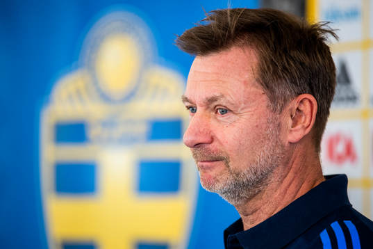 Svenska damlandslagets förbundskapten Peter Gerhardsson