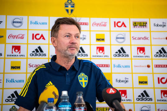 Svenska damlandslagets förbundskapten Peter Gerhardsson