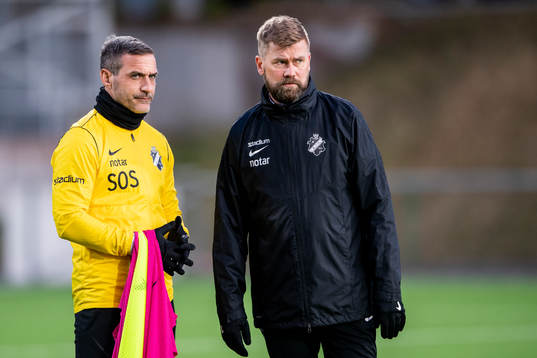 s assisterande tränare Sean O'Shea