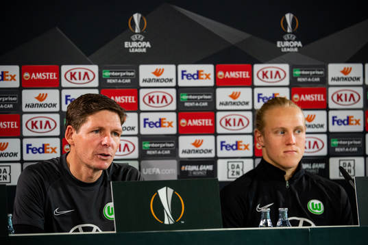 Head coach Oliver Glaser and Xaver Schlager