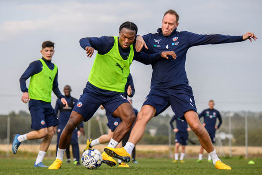 Noel Mbo och Andreas Granqvist