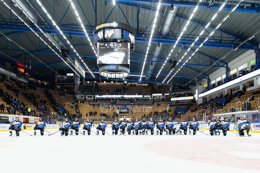 HV71