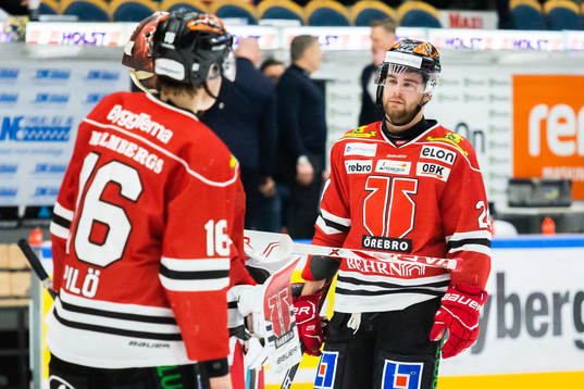 Örebros Aaron Irving deppar