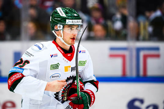 Frölundas Johan Sundström har ont
