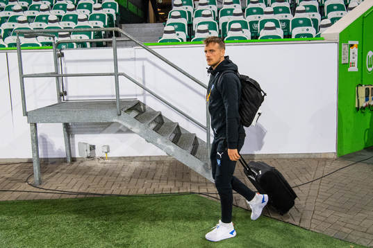 Eric Larsson of Malmö FF arrives